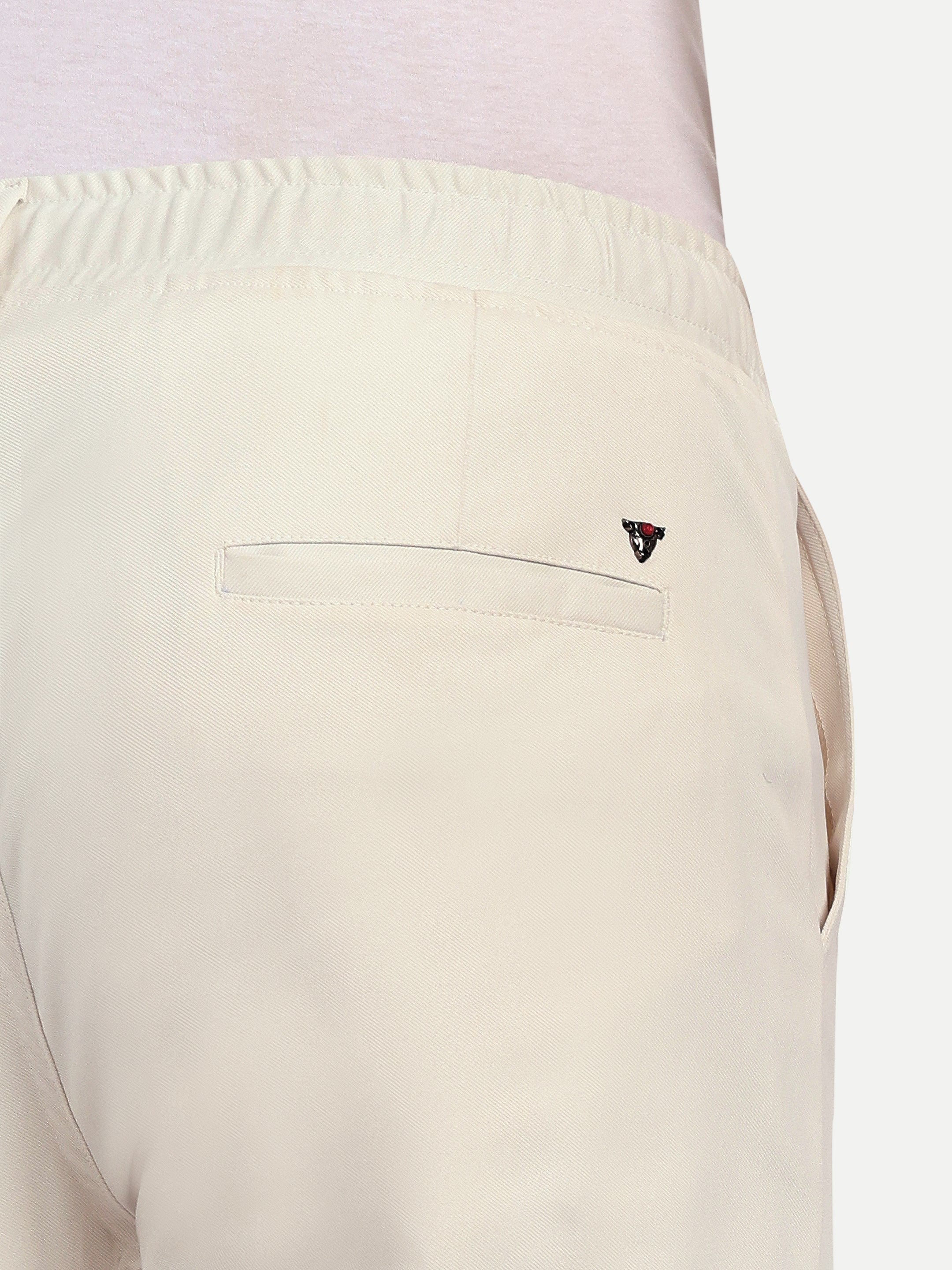 Cream Men's  Stretchable Pant