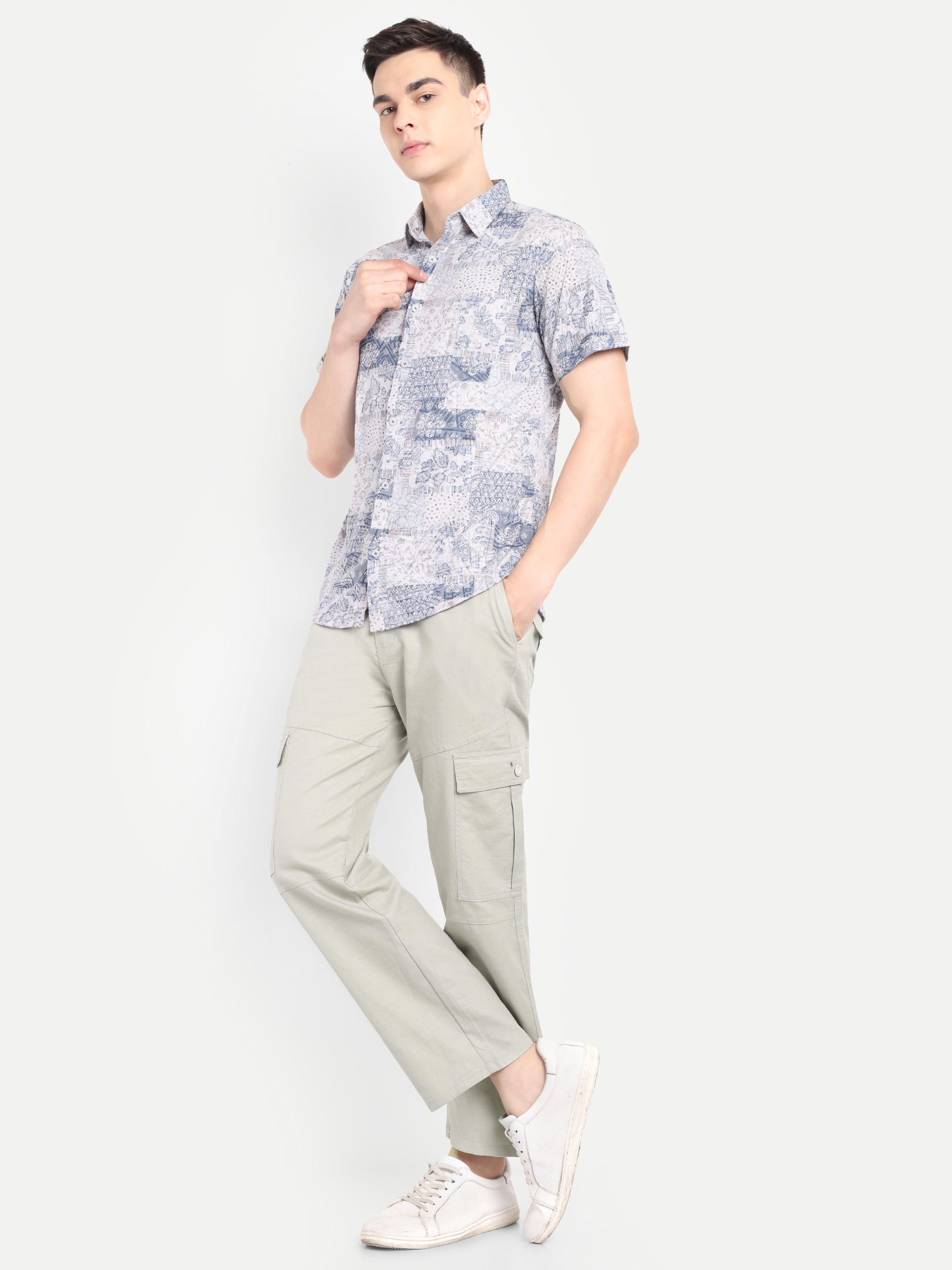 Men’s White Utility Cargo Pants with Drawstring Waist